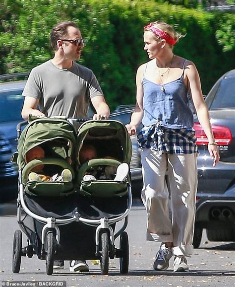 giovanni ribisi emily ward|Giovanni Ribisi and partner Emily Ward take a break from。